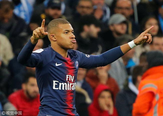 不该拿顶薪？富保罗：里夫斯可以留湖人 只要合同不是太离谱就行（富保罗：里夫斯可续留湖人，但无需离谱顶薪）