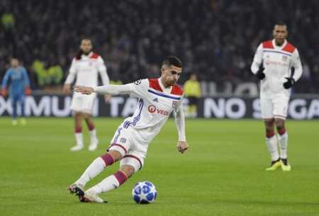 9投8中！大秋还是一如既往的稳定（大秋9投8中，延续高效发挥）