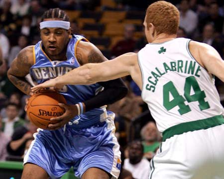 意媒：帕尔马冬窗瞄准米雷蒂，球员本人希望能在尤文争取机会（意媒：帕尔马冬窗有意引进米雷蒂，球员更愿留守尤文争机会）