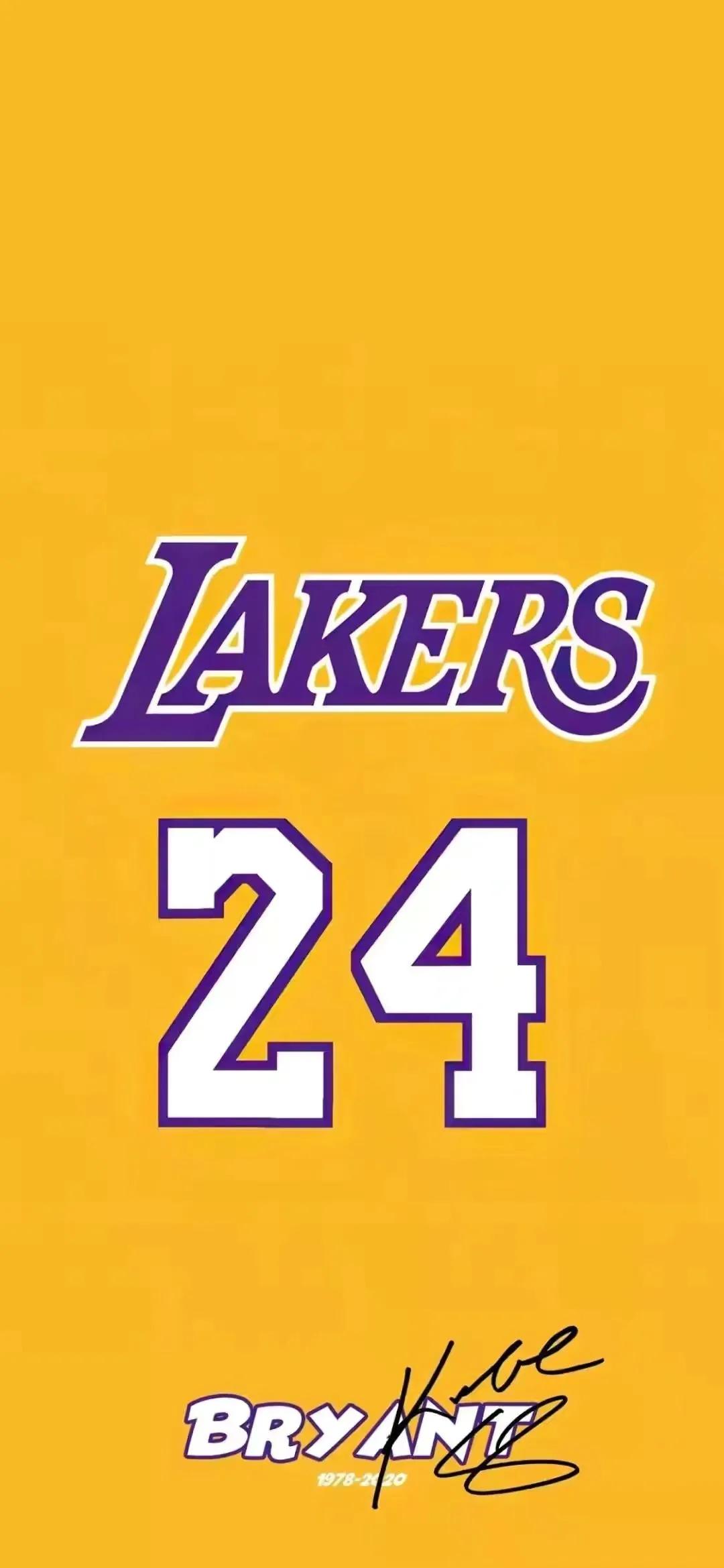 哈克斯半场高效表现，成为球队关键先生（哈克斯半场高效发力，成为球队关键人物）