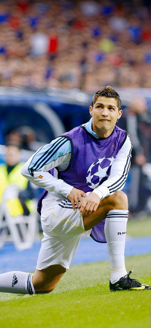 斯帕莱蒂：要在生活中得到认可，就必须经历困难的境况（斯帕莱蒂：唯有历经艰险，方能赢得生活的认可）