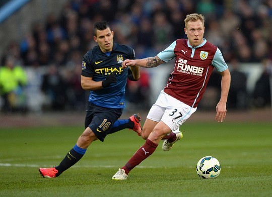 杨鸣：今晚全力以赴冲击广厦，会尝试一些新的东西磨练阵容（杨鸣：今晚全力挑战广厦，计划尝试新战术锤炼阵容）