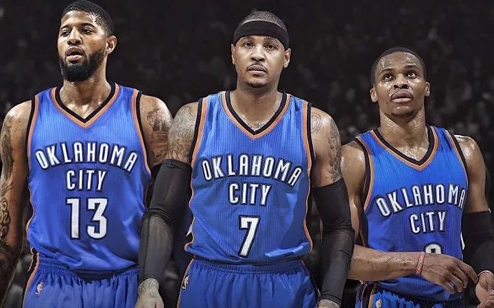 文班本赛季出战12场马刺8胜4负，缺席12场马刺9胜3负（文班在与不在：出战12场8胜4负，缺席12场马刺9胜3负）