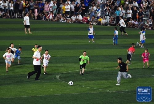 NBA：太阳替补群发威 轻取国王（NBA：太阳替补集体爆发 轻松击败国王）