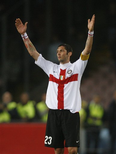 说唱歌手GAI祝贺铜梁龙冲超成功，官方回复：GAI哥我们做到了（GAI发文祝贺铜梁龙成功冲超，官微回应：GAI哥，我们做到了）