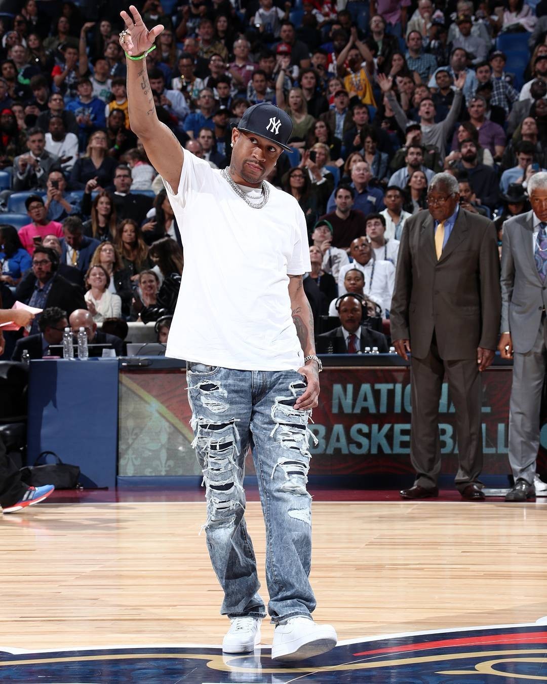 德转列美国球员历史身价前10：普利希奇6000万欧元第1（德转公布美国球员历史身价前十：普利希奇以6000万欧登顶）