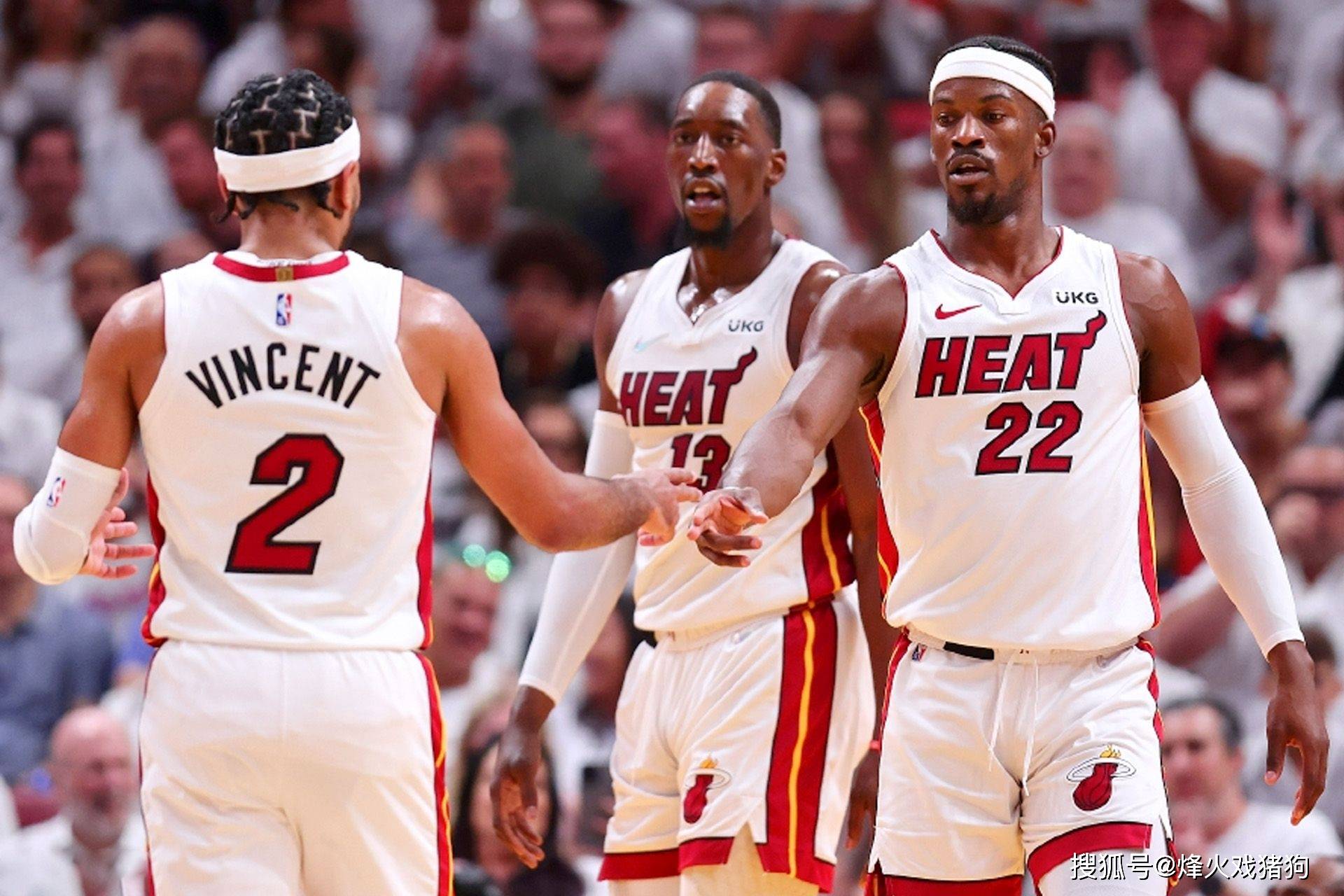 罗马诺：B费解约金为6000万欧，但仅英超以外球队能激活（罗马诺：B费6000万欧解约条款仅对非英超俱乐部有效）