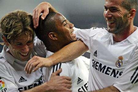 连续第二次扑点，迈尼昂当选米兰德比全场最佳（再度扑出点球，迈尼昂荣膺米兰德比最佳球员）