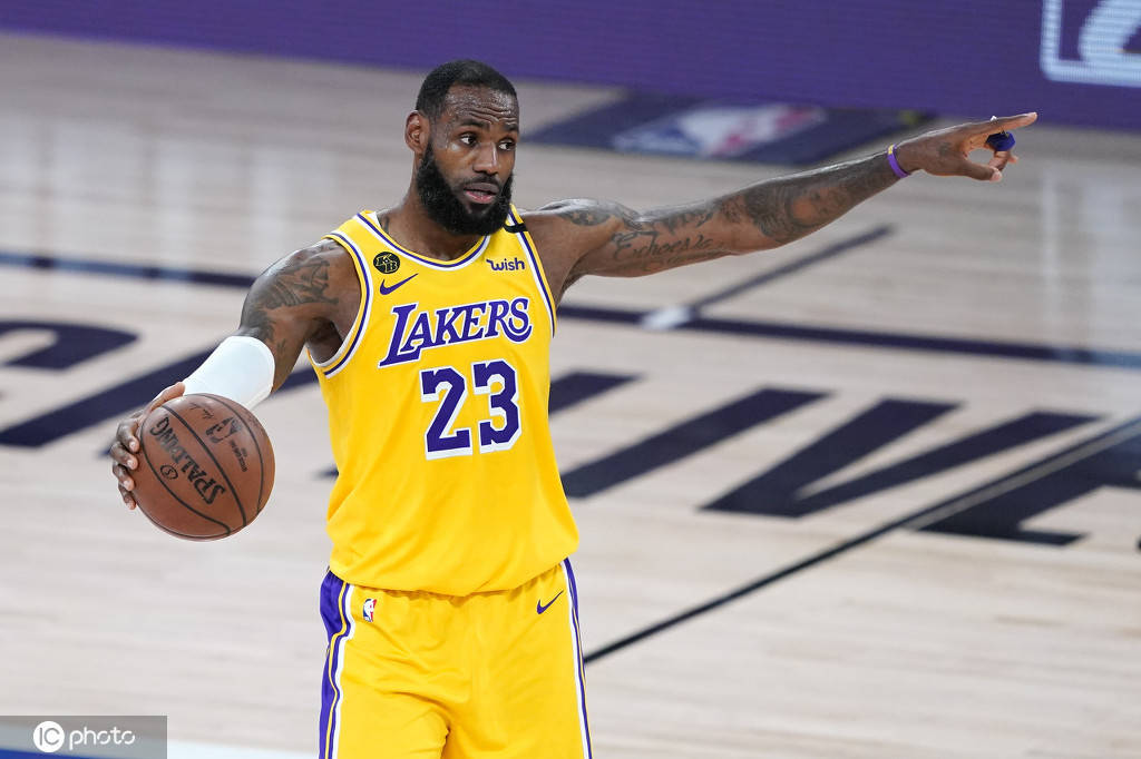 艾萨克：NBA杯球场设计让人分心，有些主场设计确实过头了（艾萨克批评NBA杯球场：过度设计令人分心，部分主场太夸张）